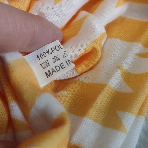 Yellow print infinity scarf - Picture 6 of 6